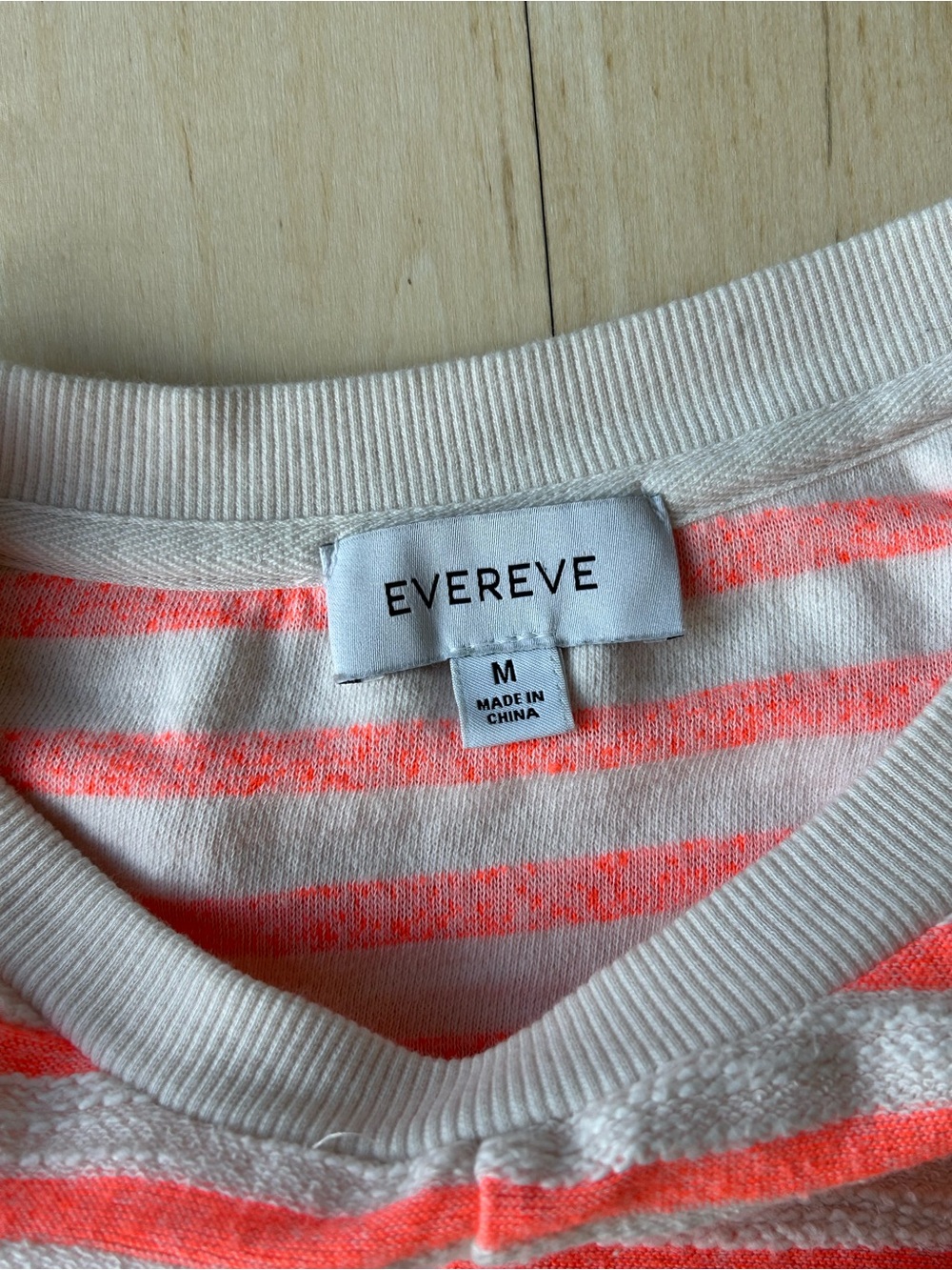 Evereve Women’s Noah Stripe Sweatshirt Neon Coral/Cream Oversized Size Medium - Picture 8 of 15